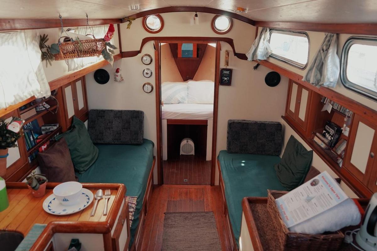 Hotel Cozy Lisbon Marina Sleepaboard - Sail Away Esterno foto
