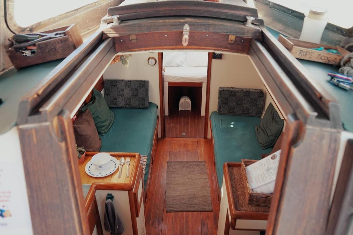 Hotel Cozy Lisbon Marina Sleepaboard - Sail Away Esterno foto